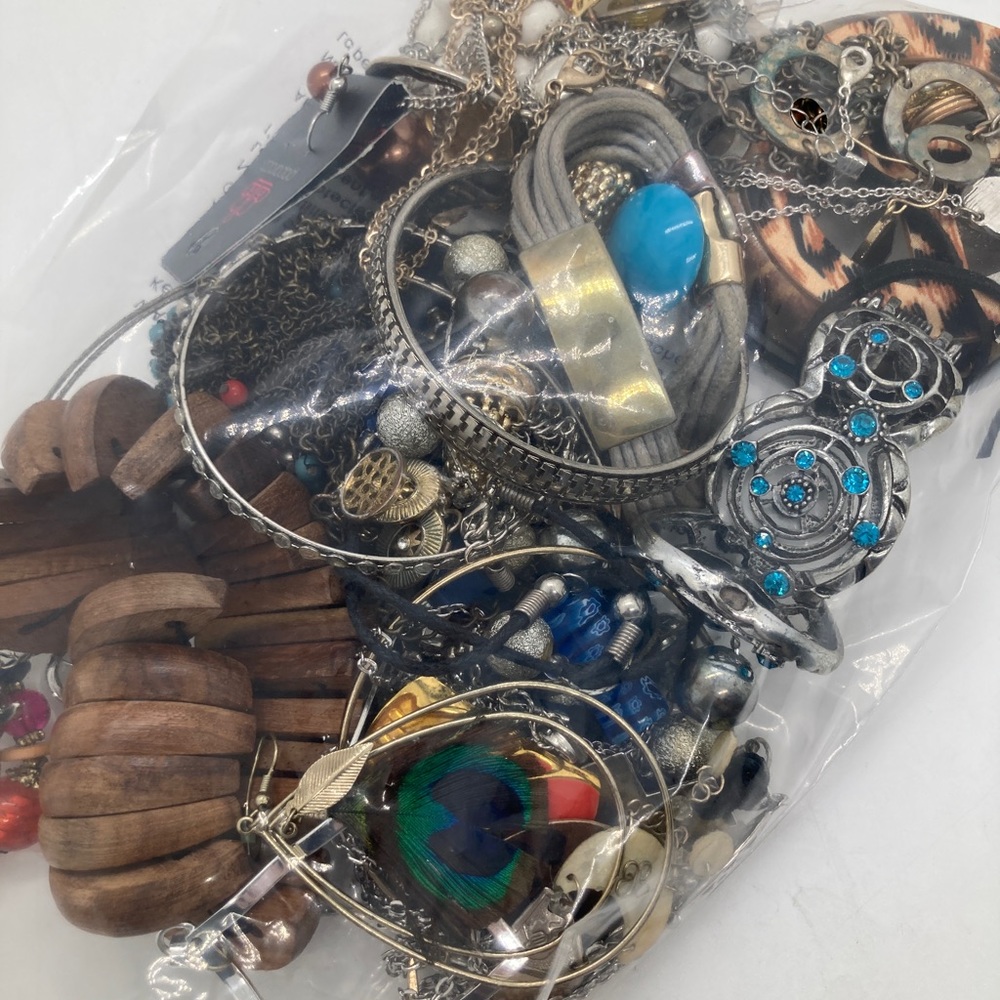 Small Box of Scrap Vintage - Modern Jewelry for Repurposing Arts & Crafts #2